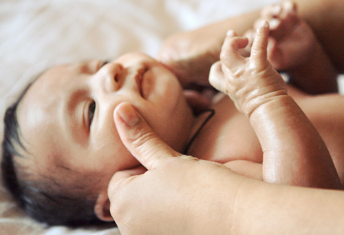 Ayurveda Baby Massage and Bath