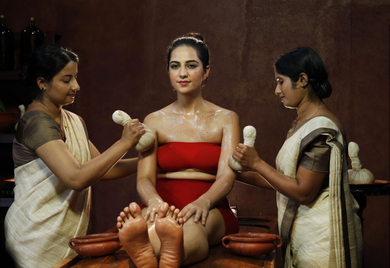 Njavarakizhi Ayurveda Body Treatment